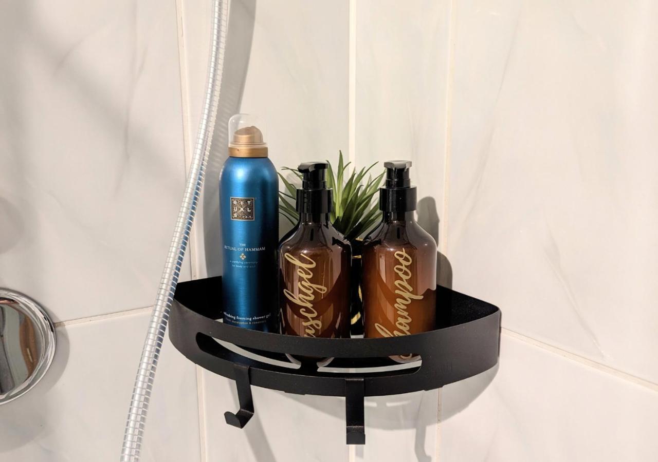 Fewo Goldstueck Mit Privatem Spa Und Whirlpool กราเฟอเนา ภายนอก รูปภาพ
